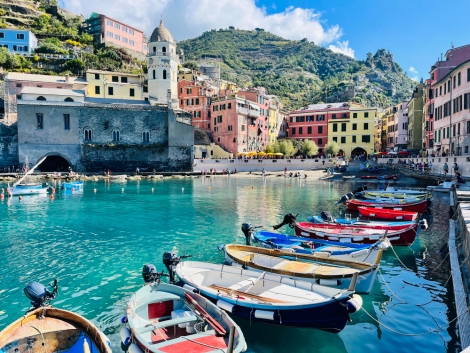 Viaggiare in autunno: il fascino silenzioso delle coste italiane
