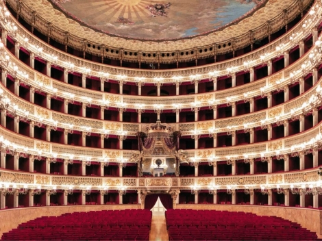 Il teatro di corte del Palazzo Reale di Napoli. Il &quot;Premio Aristide La Rocca&quot;